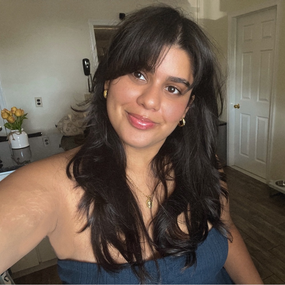 Meet your Posher, Nicole